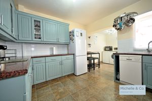 Kitchen- click for photo gallery